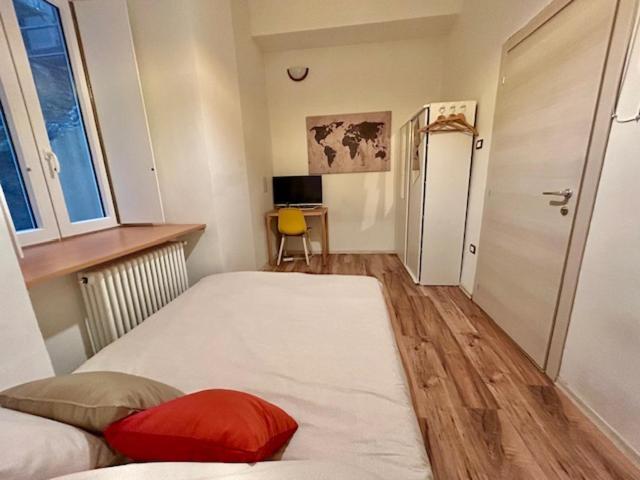 Zar 4 * Trieste