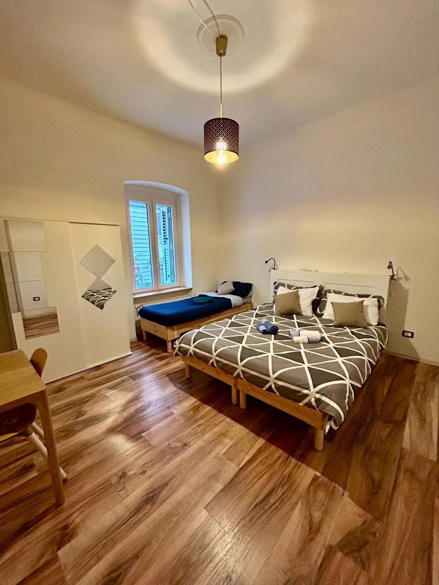 Zar 4 Guest house